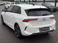 Вид сзади слева