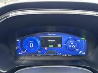 Pohľad na združený prístroj na palubnej doske