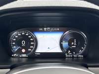 Pohľad na združený prístroj na palubnej doske