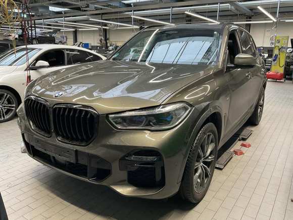 Náhled zpředu zleva