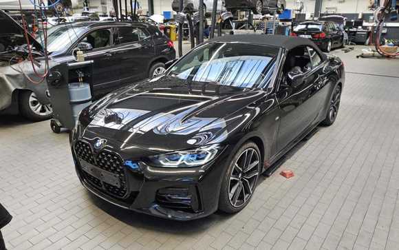 Pogled od napred levo