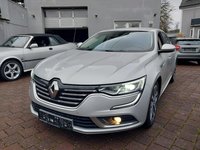 Вид спереди слева