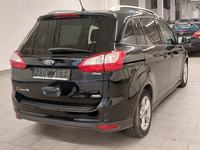 Вид сзади справа