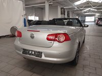 Náhľad zozadu sprava