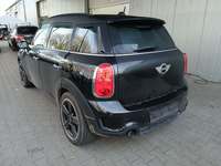 Pogled od pozadi levo