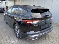 Pogled od pozadi levo