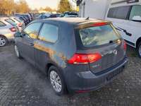 Pogled od pozadi levo