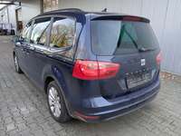 Pogled od pozadi levo