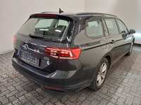 Pogled od pozadi desno