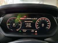 Pohled na přístrojovou desku