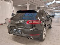 Náhľad zozadu sprava