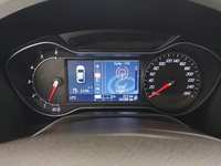 Pohľad na združený prístroj na palubnej doske