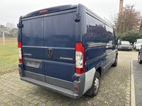 Náhľad zozadu sprava