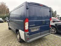 Náhľad zozadu zľava