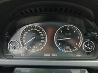 Pogled na kombinovani instrument