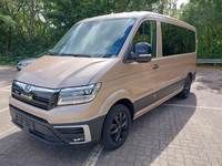 Pogled od napred levo