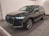 Skats no kreisās puses priekšā