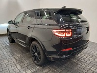 Pogled od pozadi levo