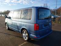 Pogled od pozadi levo