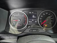 Pohľad na združený prístroj na palubnej doske