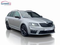 Pogled desno spredaj