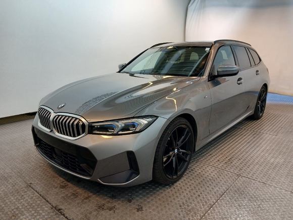 Pogled od napred levo