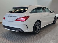 Vaizdas iš galo dešinės