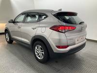 Vaizdas iš galo kairės