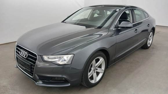 Vaizdas iš priekio kairės