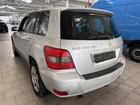 Pogled od pozadi levo