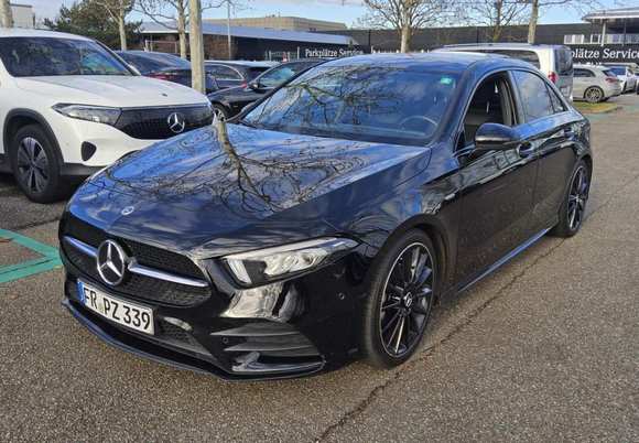 Vedere faţă stânga