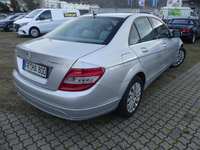 Vedere spate dreapta