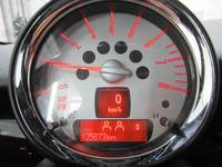 Pohled na přístrojovou desku