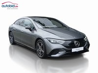 Pogled desno spredaj