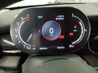 Pohľad na združený prístroj na palubnej doske