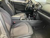 Вид на салон