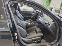 Вид на салон