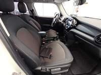 Вид на салон