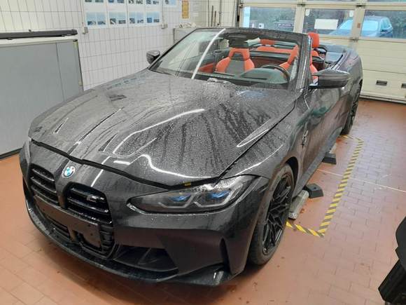 Вид спереди слева