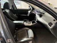 Вид на салон