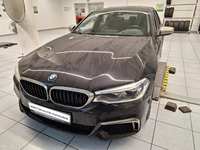 Вид спереди слева