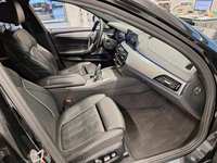 Вид на салон