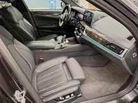 Вид на салон