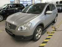 Вид спереди слева