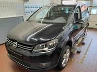 Вид спереди слева