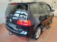 Вид сзади справа