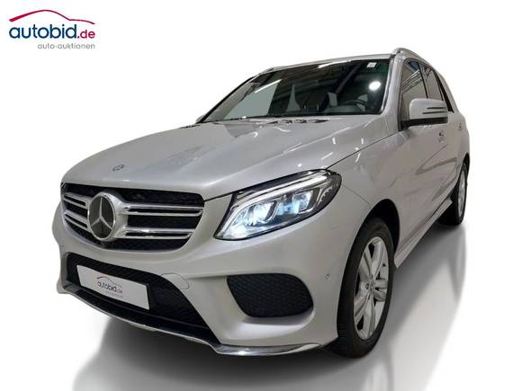 Náhled zpředu zleva