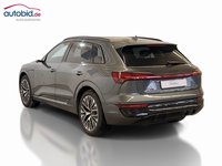 Pogled od pozadi levo