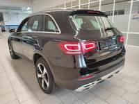 Вид сзади слева