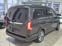 Вид сзади справа